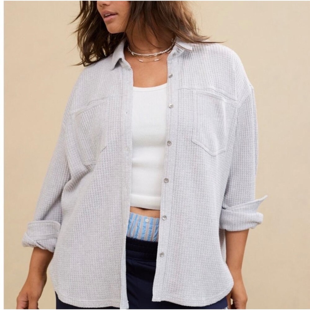 Aerie Anytime Fave Waffle Oversized Button Down Shirt Light Gray Size Medium